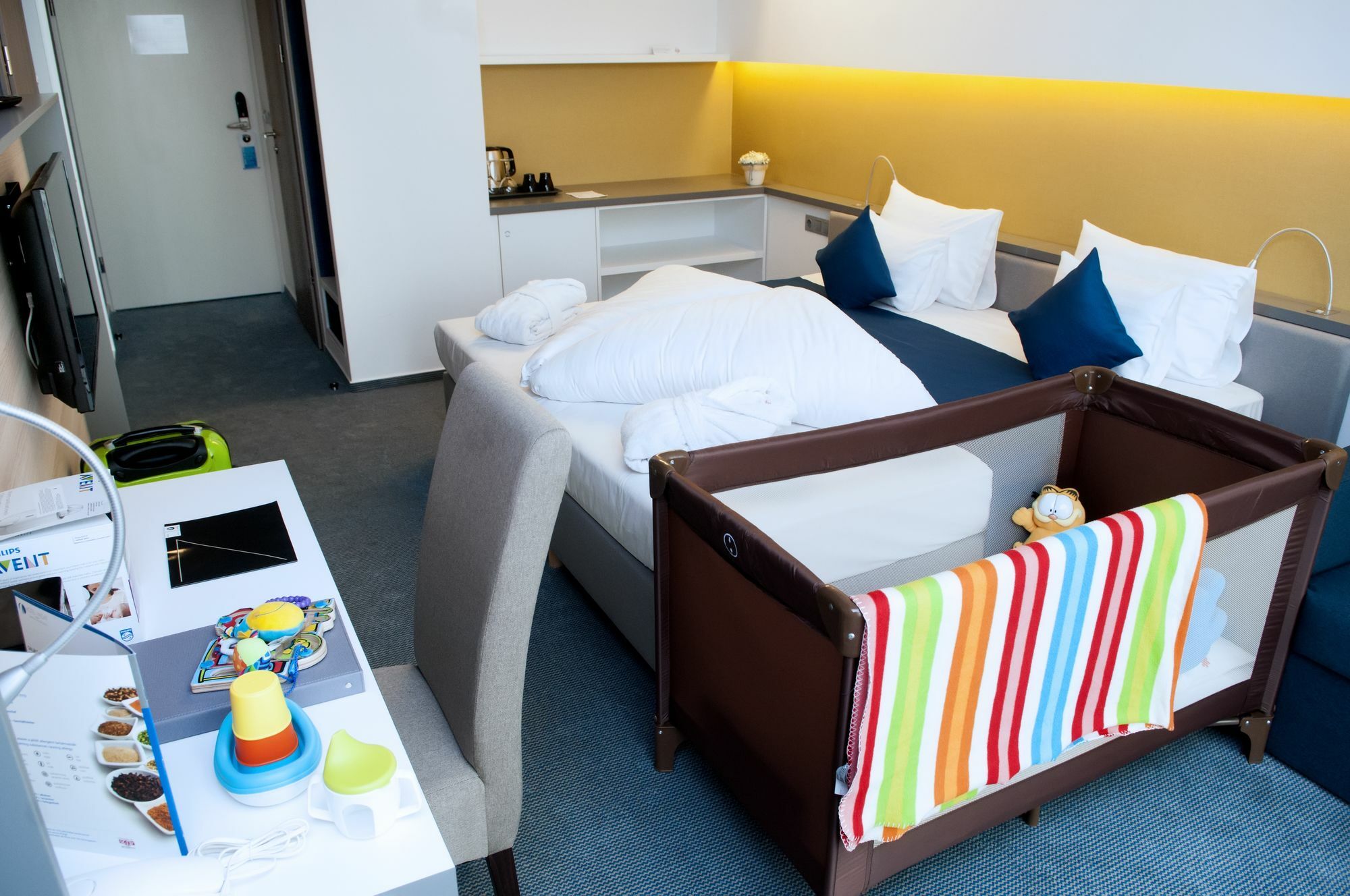 Hotel Yacht Wellness & Business Сиофок Екстериор снимка